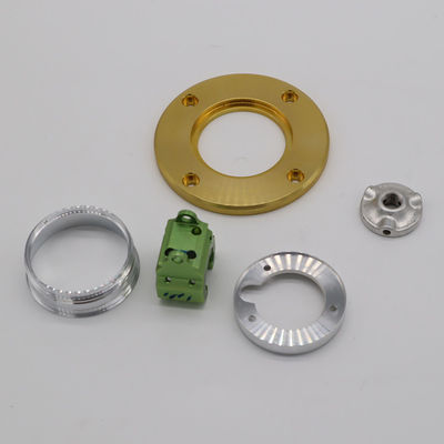 Surface lisse OEM Métal CNC pièces tournantes électroplaté acier laiton acier inoxydable
